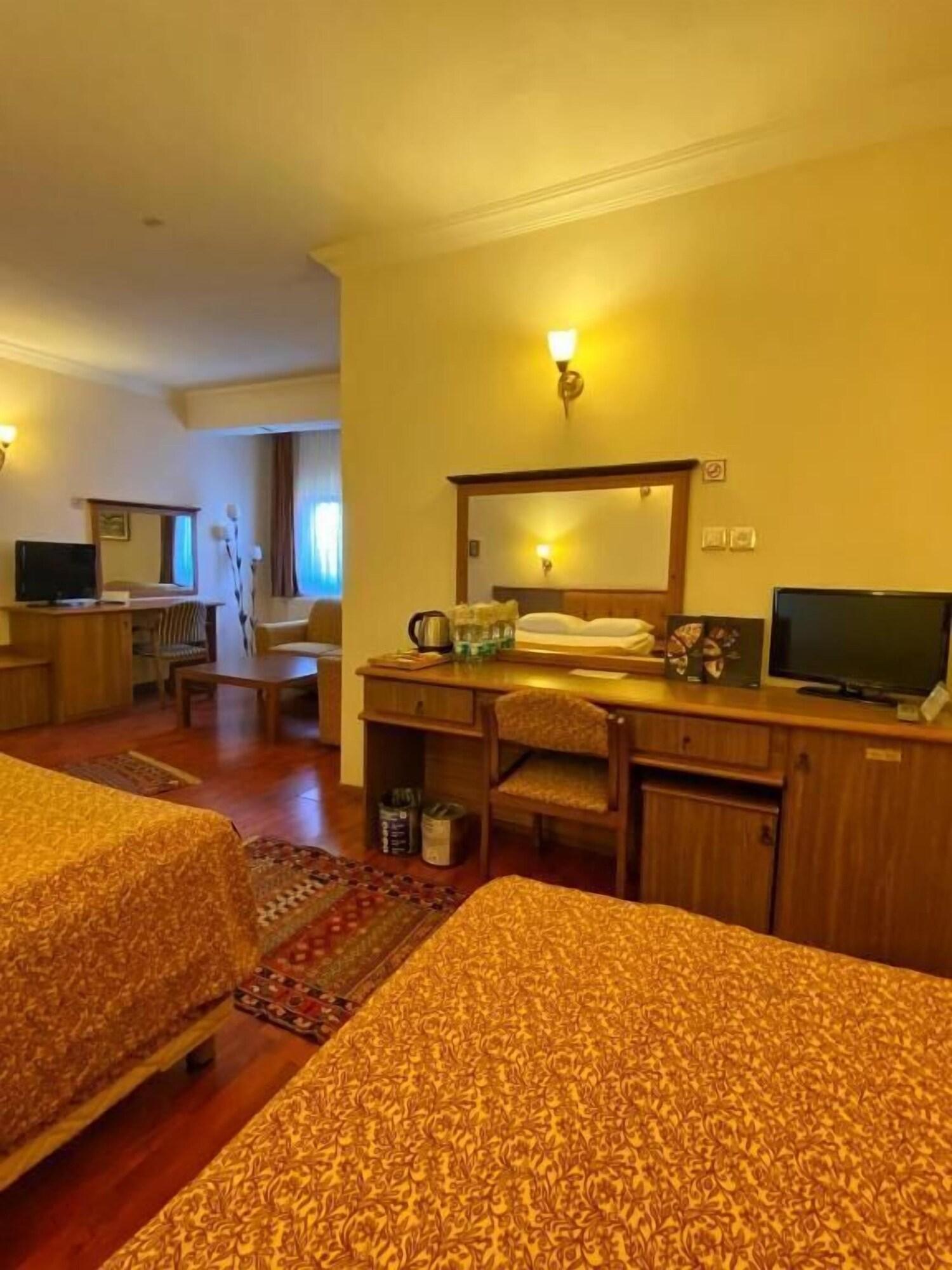 Monark Hotel Cappadocia Nevşehir Luaran gambar