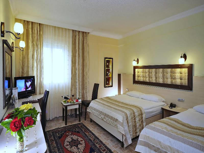 Monark Hotel Cappadocia Nevşehir Luaran gambar